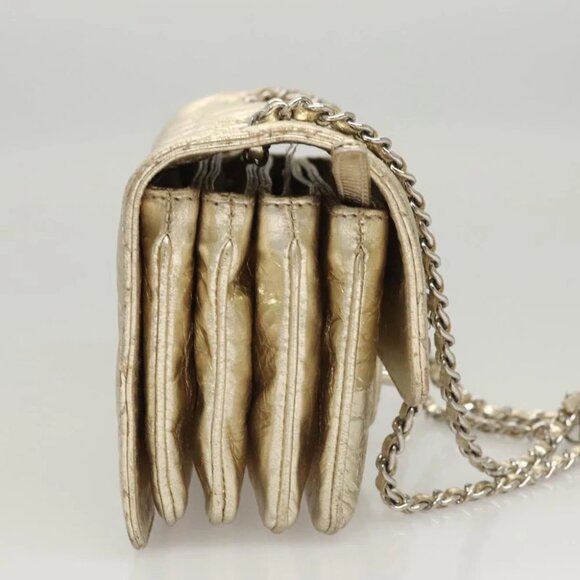 CHANEL Matelasse Chain Shoulder Bag Leather Gold Tone CC Auth 118280V - Picture 5 of 14